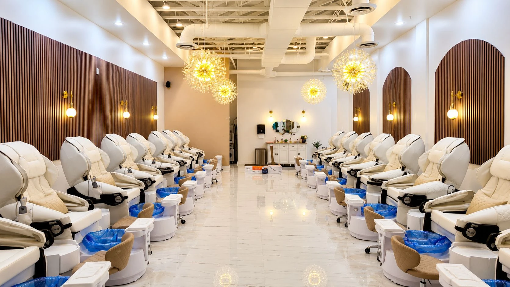 Nail Salon August 11